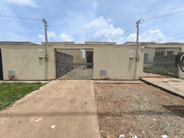 Excelente escolha — Casa no Parque Estrela Dalva Xvi, Santo Antonio do Descoberto - GO, Nº RUA, 2 quartos, 181,5m²