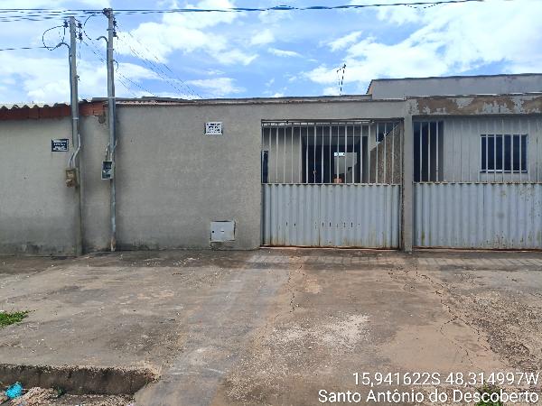 Imóvel com localização privilegiada — Casa no Parque Estrela Dalva Xvii, Santo Antonio do Descoberto - GO, N. SN QD 251, 2 quartos, 153m²