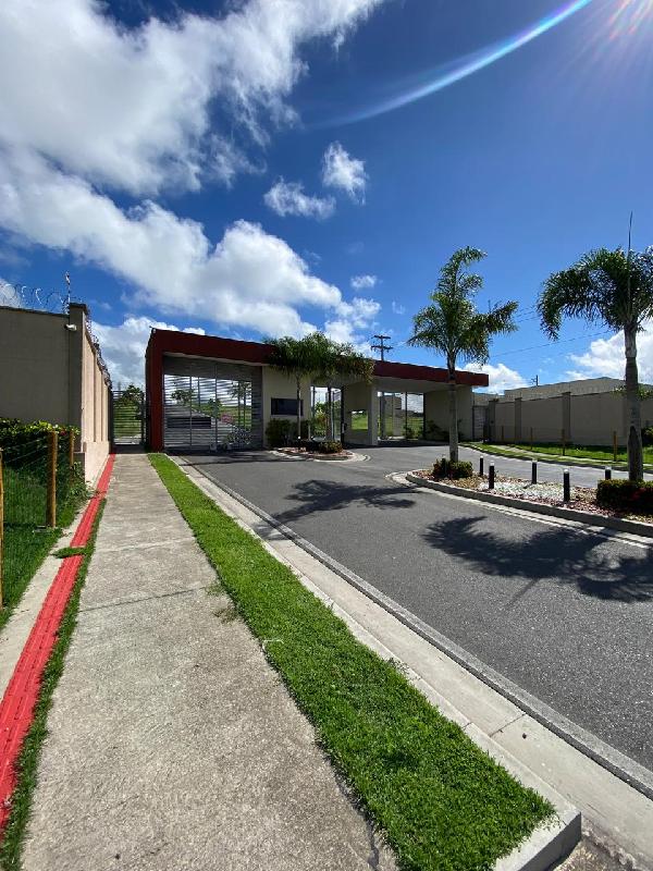 Imóvel com ótimo padrão — Casa no Nova Esperanca, Feira de Santana - BA, Nº 1000, 1 vaga, 160m²