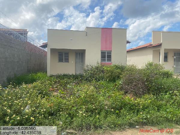Oportunidade de investimento — Casa no Bairro Sao Sebastiao, Altos - PI, Nº 494, 2 quartos, 250m²