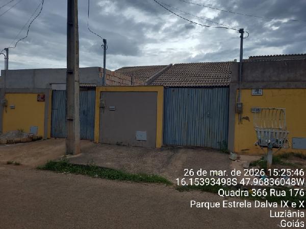 Chance única — Casa em Luziania - GO, 2 quartos, 1 vaga, 150m²