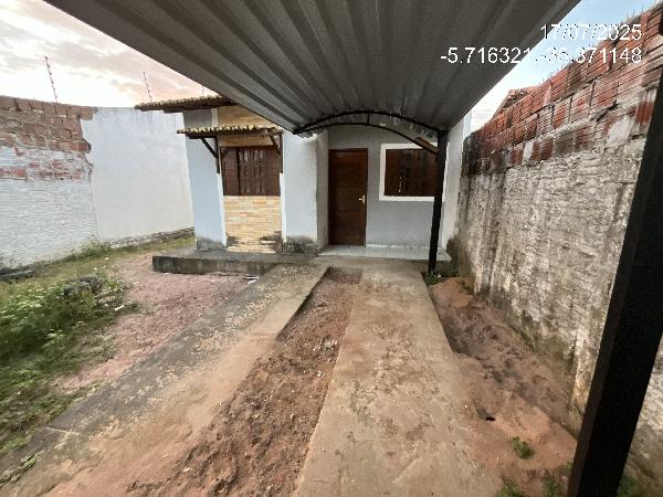 Negócio especial — Casa no Massaranduba, Ceara-mirim - RN, Nº 86, 2 quartos, 160m²