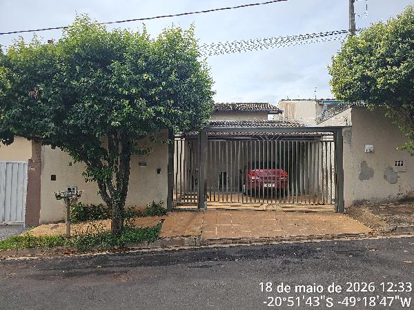 Imóvel em região valorizada — Casa no Parque das Amoras, Sao Jose do Rio Preto - SP, Nº 120, 2 vagas, 200m²