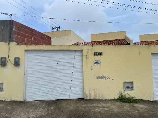 Grande chance — Casa no Vertente, Horizonte - CE, Nº 135-B, 2 quartos, 1 vaga, 932,04m²