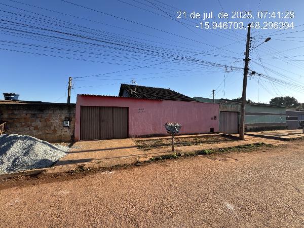 Condições especiais — Casa no Jardim Ana Beatriz I, Santo Antonio do Descoberto - GO, N. SN LT 7C QD 22 RUA 04, 2 quartos, 180m²