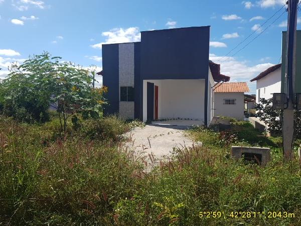 Condição facilitada — Casa no Boca de Barro, Altos - PI, Nº 244, 2 quartos, 1 vaga, 200m²