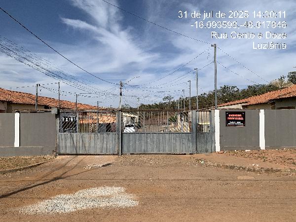 Imóvel com boa estrutura — Casa no Pacaembu, Valparaiso de Goias - GO, N. SN CS 08, 2 quartos, 114m²