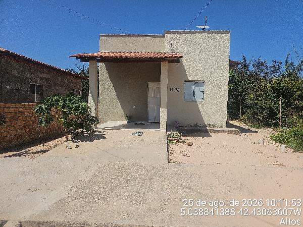Excelente custo-benefício — Casa no Centro, Altos - PI, Nº 38, 2 quartos, 1 vaga, 200m²