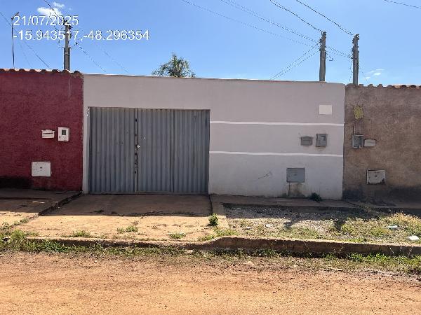 Imóvel com boa estrutura — Casa no Jardim Ana Beatriz I, Santo Antonio do Descoberto - GO, N. SN LT 14B QD 32, 2 quartos, 180m²