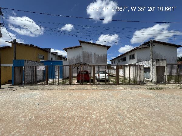 Imóvel com potencial — Casa no Santa Terezinha, Sao Goncalo do Amarante - RN, Nº 408, 2 quartos, 1 vaga, 79,03m²