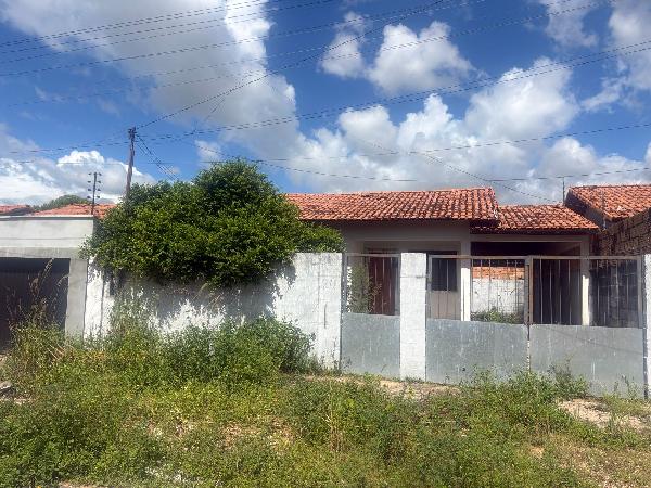 Oportunidade em destaque — Casa no Camboata, Paragominas - PA, Nº S, 2 quartos, 1 vaga, 200m²
