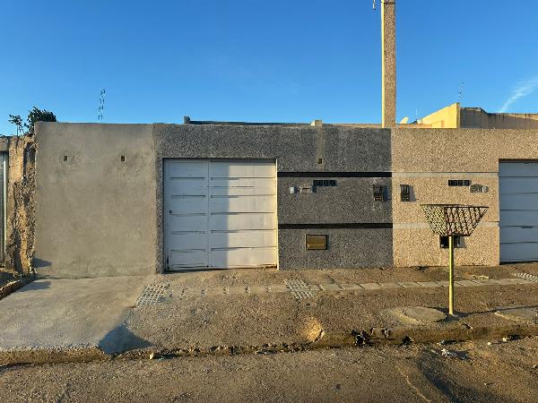 Oportunidade de investimento — Casa no Zabele, Vitoria da Conquista - BA, Nº 172-A, 2 quartos, 90m²