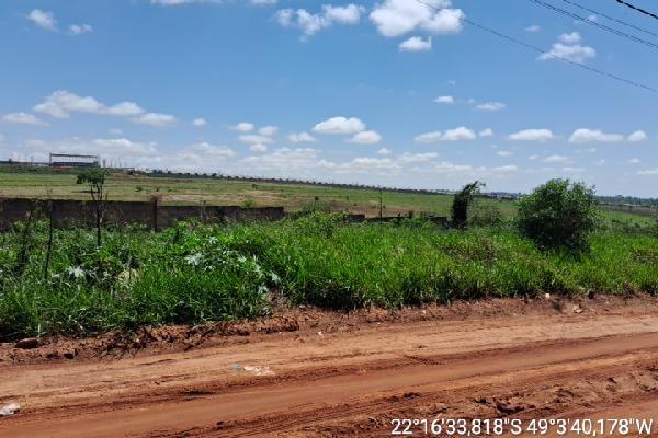 Imóvel com bom aproveitamento — Terreno no Quinta da Bela Olinda, Bauru - SP, N. SN QD 15A, 260m²
