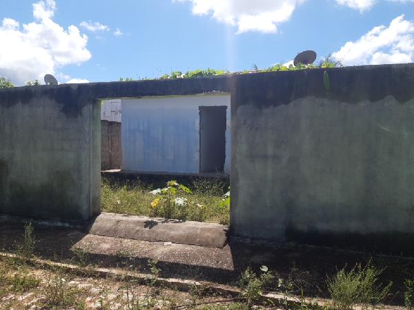 Oferta vantajosa — Casa no Lot Res Ruy Pereira, Ceara-mirim - RN, Nº 247, 2 quartos, 200m²
