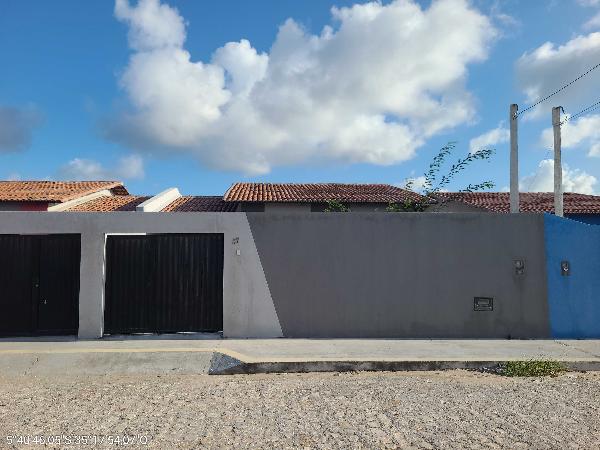 Oportunidade certa — Casa no Centro, Extremoz - RN, Nº 87, 2 quartos, 1 vaga, 200m²