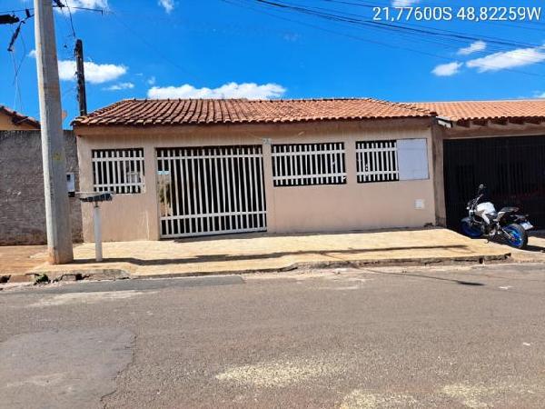 Negócio especial — Casa no Jardim Felicidade, Ibitinga - SP, Nº 97, 2 quartos, 170m²