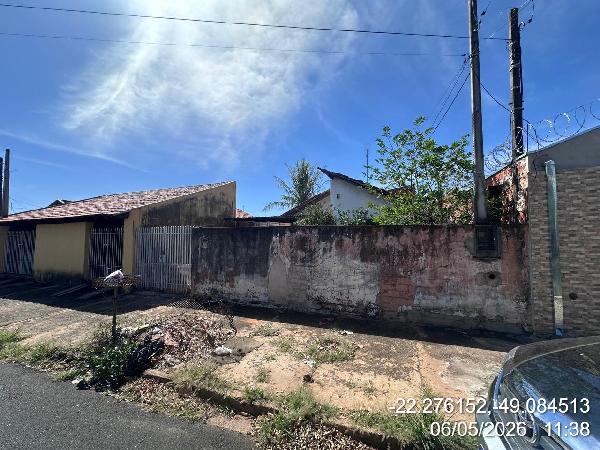 Imóvel em local estratégico — Casa no Nucleo Residencial Edison Bastos Ga, Bauru - SP, Nº 5-84, 2 quartos, 200m²