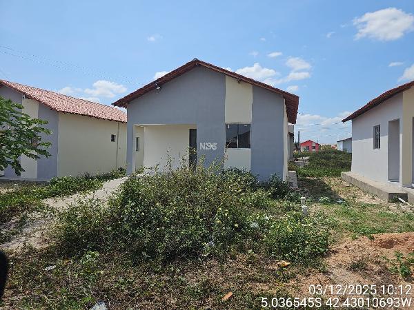 Oferta imperdível — Casa no S Sebastiao, Altos - PI, Nº 96, 2 quartos, 200m²