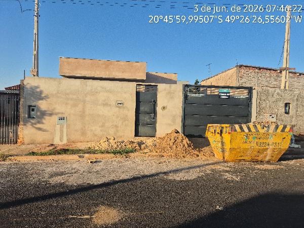 Casa, 2 quartos, 200 m² - Foto 1