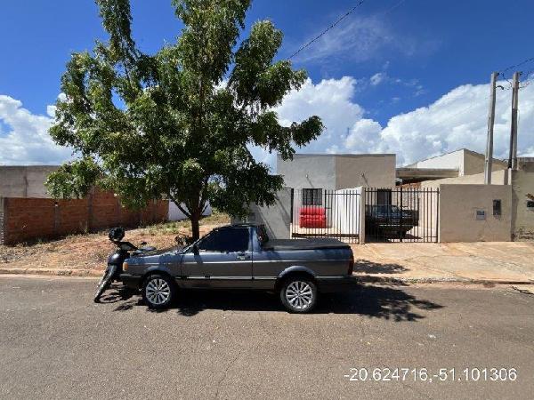 Casa, 2 quartos, 125 m² - Foto 1