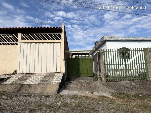 Casa, 2 quartos, 157 m² - Foto 1