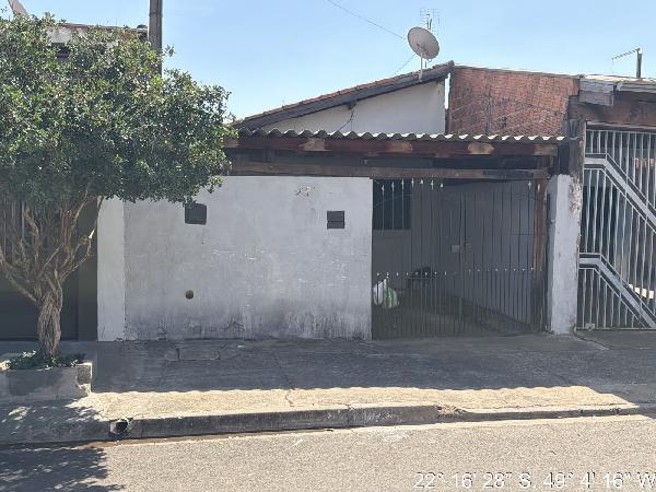 Imóvel com ótimo padrão — Casa no Pousada da Esperanca I, Bauru - SP, Nº 483, 2 quartos, 1 vaga, 126,5m²