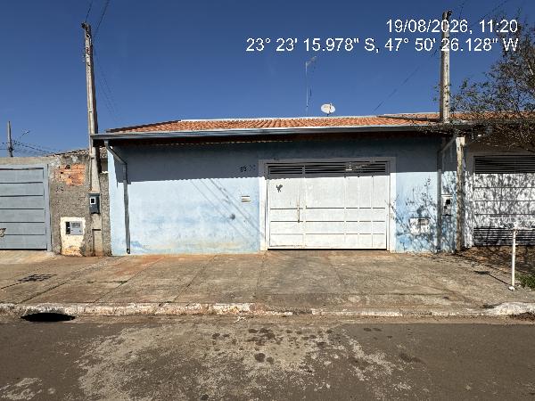 Oportunidade para moradia — Casa no Residencial Vida Nova Tatui, Tatui - SP, Nº 38, 2 quartos, 2 vagas, 180m²