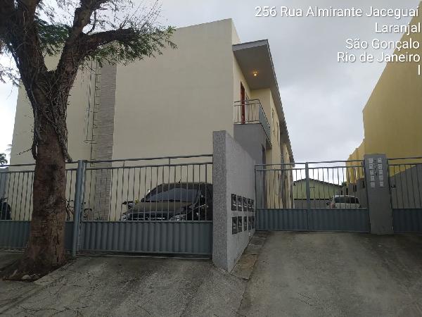 Imóvel bem localizado — Apartamento no Laranjal, Sao Goncalo - RJ, Apto 202, 2 quartos, 1 vaga, 51,03m²