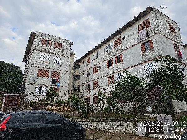 Imóvel com boa estrutura — Apartamento no Rubem Berta, Porto Alegre - RS, Apto 302, 2 quartos, 52,8m²