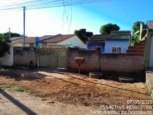 Imóvel em ótima região — Casa no Jardim Ana Beatriz Ii, Santo Antonio do Descoberto - GO, N. SN QD 64, 2 quartos, 360m²