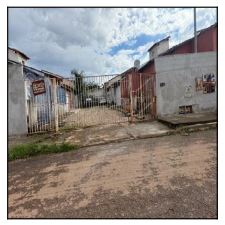 Imóvel com boa estrutura — Casa no Parque Estrela Dalva X, Luziania - GO, Nº S, 2 quartos, 85m²