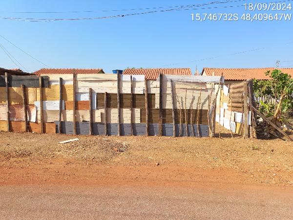 Oportunidade para você — Casa no Lot Girassol Residen, Cocalzinho de Goias - GO, N. SN QD 25, 2 quartos, 207m²