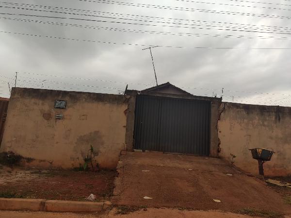 Condição facilitada — Casa no Mansoes Imperatriz, Aguas Lindas de Goias - GO, N. SN CS 02 TERRENO 04, 2 quartos, 215m²