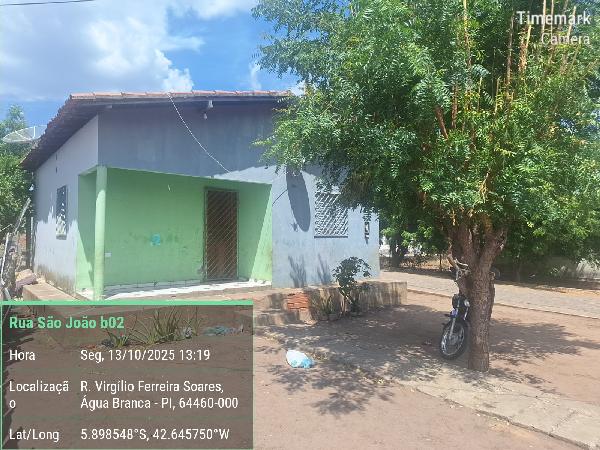 Oferta imperdível — Casa no Lot. Joao Macedo, Agua Branca - PI, N. SN QD B LT 02, 2 quartos, 300m²