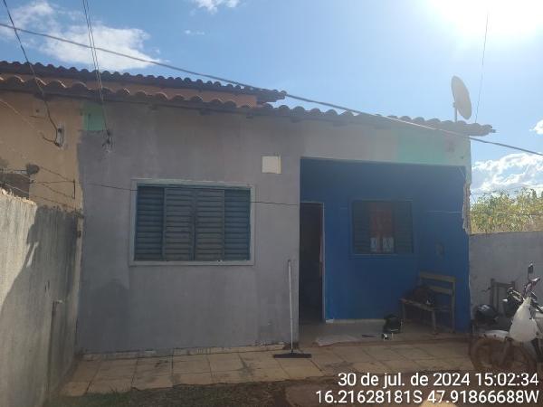 Oferta com vantagem — Casa no Parque Santa Fe, Luziania - GO, N. SN QD 49 LT 03 CS 02, 2 quartos, 1 vaga, 165m²