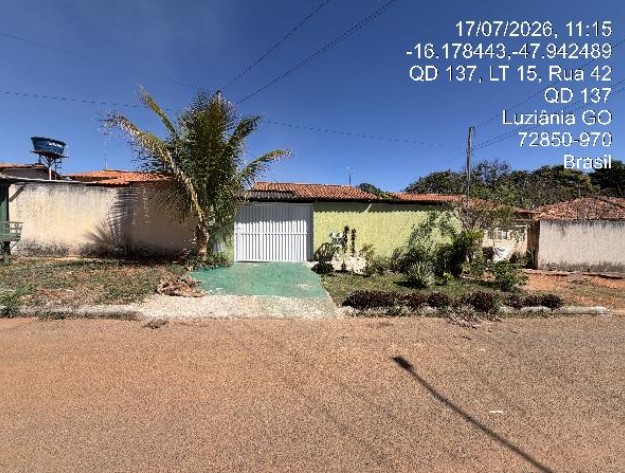 Imóvel em local estratégico — Casa no Parque Estrela Dalva Ix, Luziania - GO, LT 01-E, 200m²