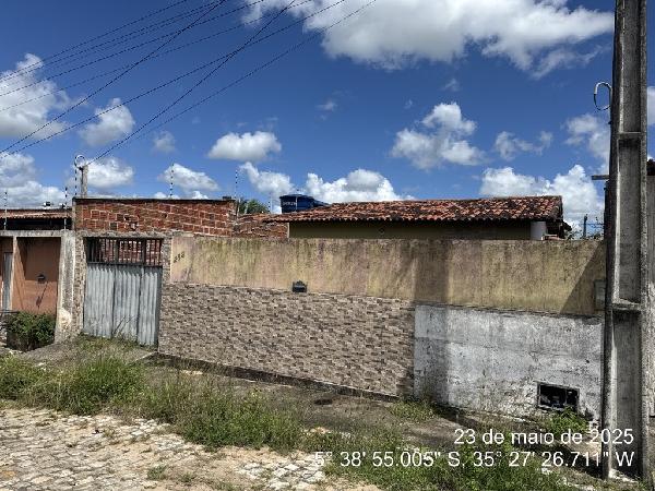 Ótima oportunidade — Casa no Res Otavio Praxedes, Ceara-mirim - RN, Nº 282, 2 quartos, 200m²