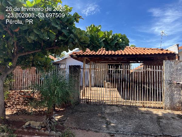 Oferta com destaque — Casa no Centro, Perola - PR, Nº 323, 1 quarto, 1 vaga, 166,5m²