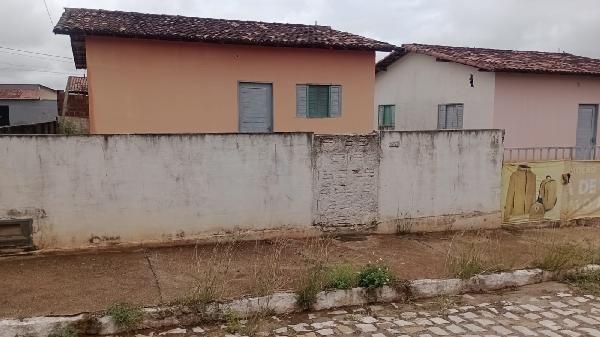 Imóvel com localização privilegiada — Casa no Planalto, Ceara-mirim - RN, Nº 157, 2 quartos, 200m²
