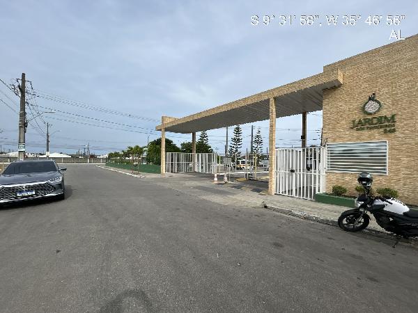 Negócio imperdível — Casa no Cidade Universitaria, Maceio - AL, Nº 248, 2 quartos, 1 vaga, 180,03m²