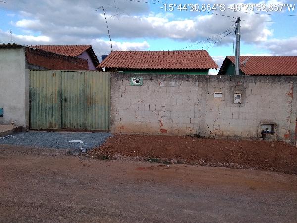 Oferta da Caixa — Casa no Itamar Nobrega Ii, Cocalzinho de Goias - GO, N. SN QD 20, 2 quartos, 1 vaga, 180m²