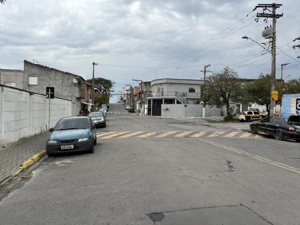 Imóvel bem localizado — Apartamento no Jardim Europa, Itaquaquecetuba - SP, Apto 16, 2 quartos, 1 vaga, 55,81m²