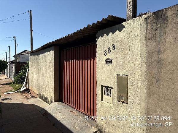 Casa, 2 quartos, 162 m² - Foto 1