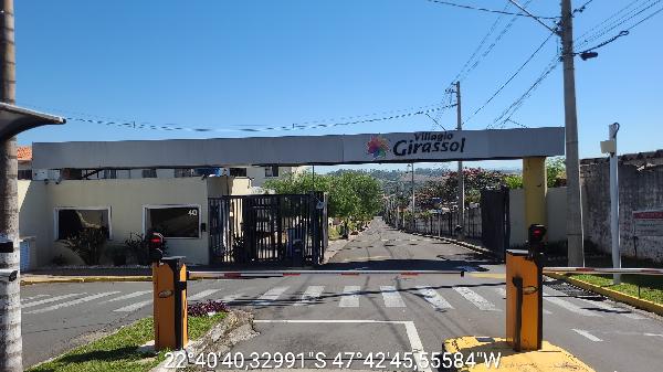 Imóvel com ótimo custo — Casa no Parque Residencial Piracicaba, Piracicaba - SP, Nº 40, 2 quartos, 1 vaga, 47,16m²
