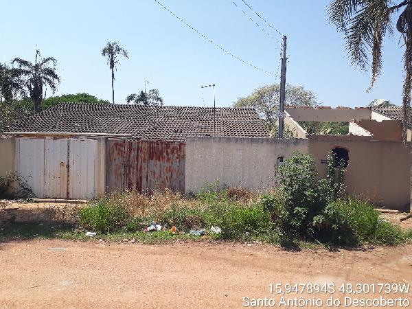 Oferta com vantagem — Casa no Jardim Ana Beatriz I, Santo Antonio do Descoberto - GO, N. SN LOTE 8, 2 quartos, 1 vaga, 210m²