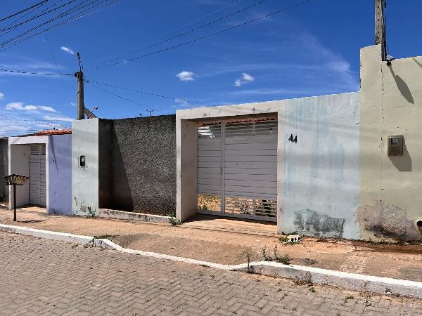 Negócio com vantagem — Casa no Euno Andrade da Silva, Belo Jardim - PE, Nº 44, 1 quarto, 1 vaga, 148,2m²