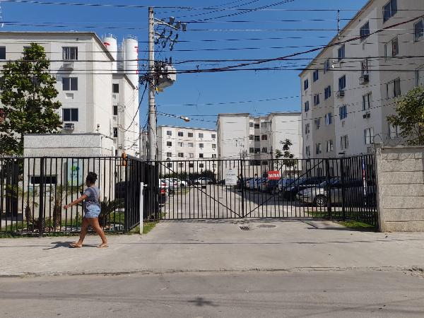 Imóvel com excelente proposta — Apartamento no Santa Cruz, Rio de Janeiro - RJ, Apto 402, 2 quartos, 1 vaga, 40,54m²