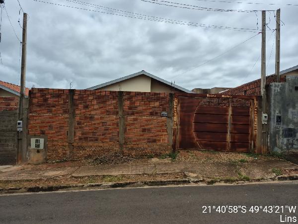 Casa, 2 quartos, 200 m² - Foto 1