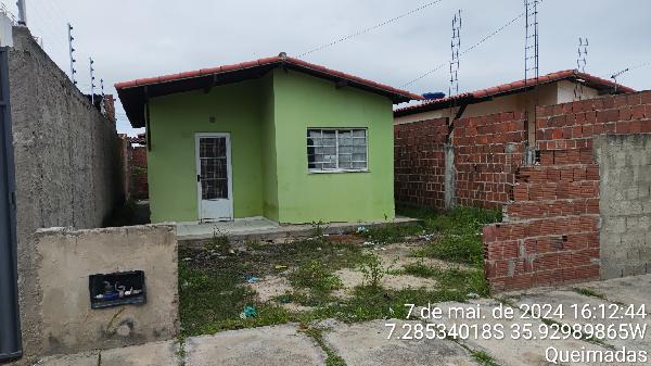 Imóvel com localização privilegiada — Casa no Tres Irmas, Campina Grande - PB, Nº 351, 2 quartos, 1 vaga, 148,2m²