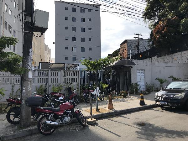 Imóvel com potencial — Apartamento no Campinas de Piraja, Salvador - BA, Apto 604, 2 quartos, 41,89m²
